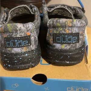 Hey dudes size 7 toddler